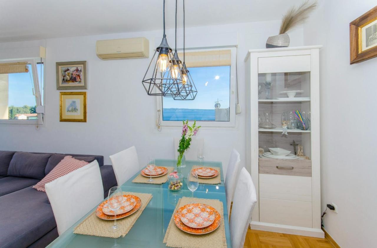 Modern Apartment With Sea View And Secure Garage Σπλιτ Εξωτερικό φωτογραφία