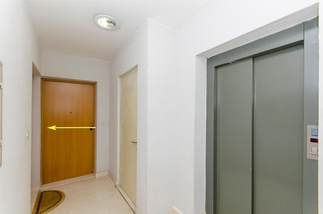 Modern Apartment With Sea View And Secure Garage Σπλιτ Εξωτερικό φωτογραφία