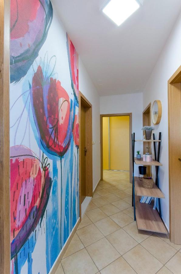 Modern Apartment With Sea View And Secure Garage Σπλιτ Εξωτερικό φωτογραφία