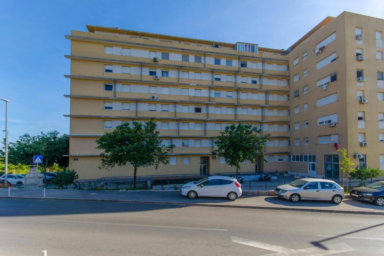 Modern Apartment With Sea View And Secure Garage Σπλιτ Εξωτερικό φωτογραφία
